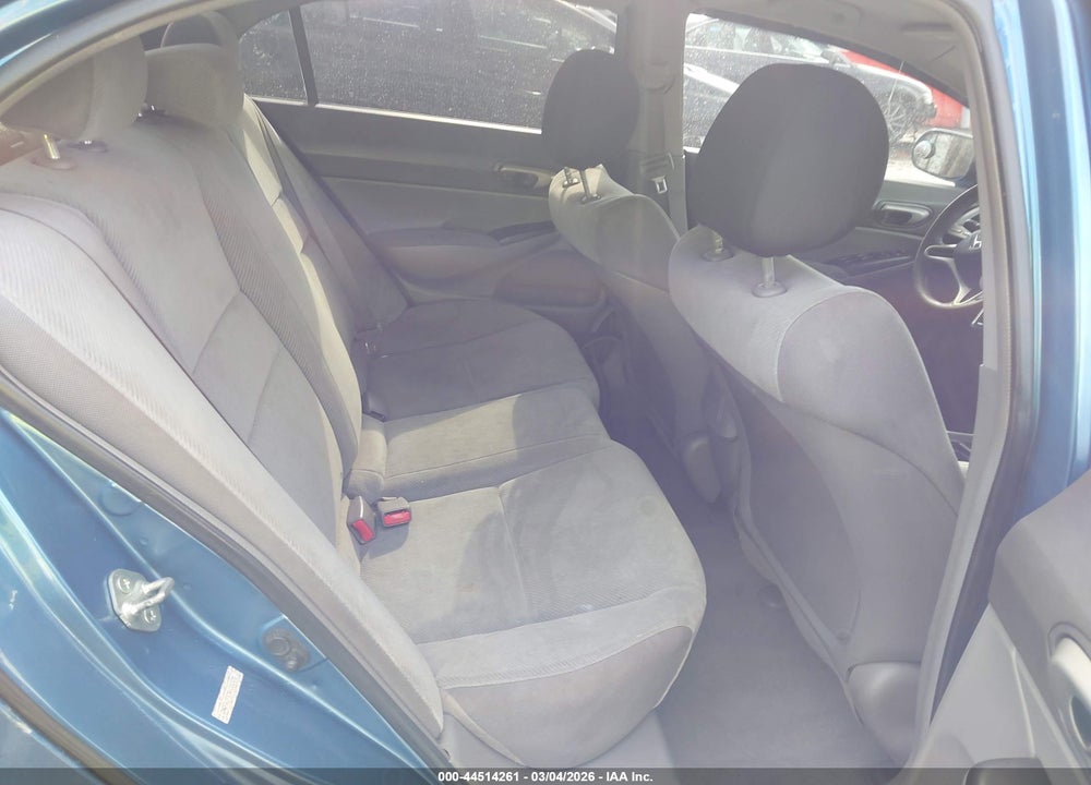2010 HONDA CIVIC LX VIN: 2HGFA1F57AH302478