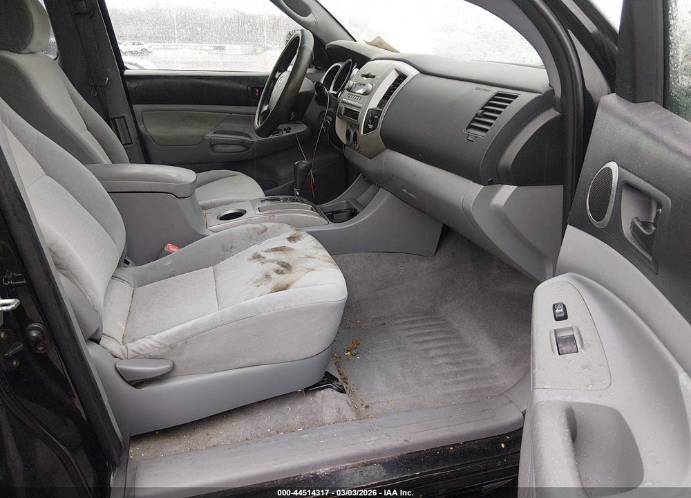 2005 TOYOTA TACOMA PRERUNNER V6 VIN: 5TETU62N65Z009273