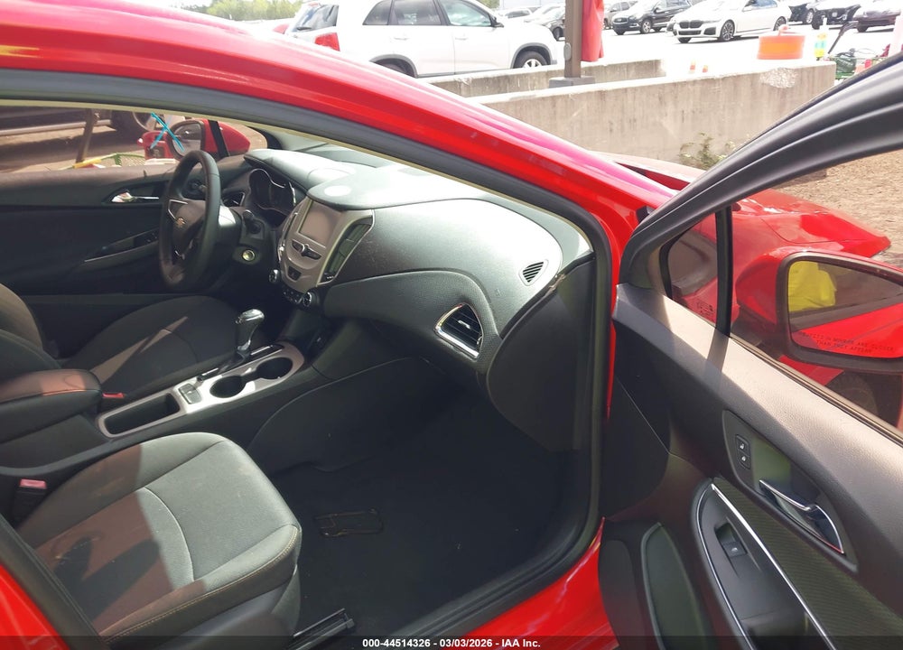 2018 CHEVROLET CRUZE LS AUTO VIN: 1G1BC5SM4J7153155