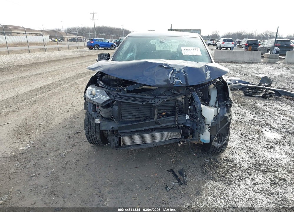 2018 CHEVROLET EQUINOX LS VIN: 3GNAXREV5JS529292