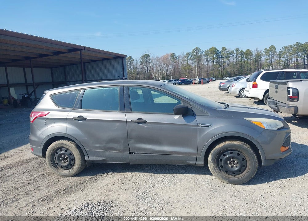 2013 FORD ESCAPE S VIN: 1FMCU0F77DUA38194