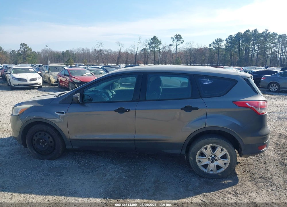 2013 FORD ESCAPE S VIN: 1FMCU0F77DUA38194