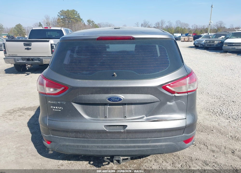 2013 FORD ESCAPE S VIN: 1FMCU0F77DUA38194