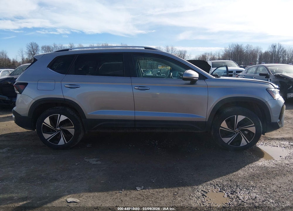 2025 VOLKSWAGEN TAOS 1.5T SE VIN: 3VVVC7B24SM049322