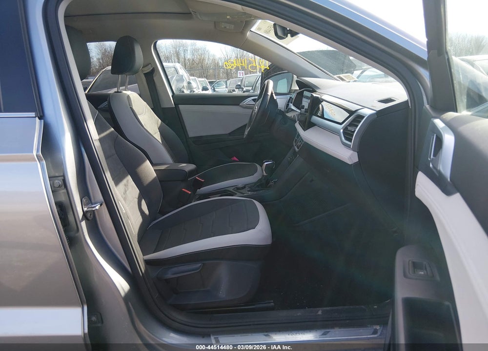 2025 VOLKSWAGEN TAOS 1.5T SE VIN: 3VVVC7B24SM049322