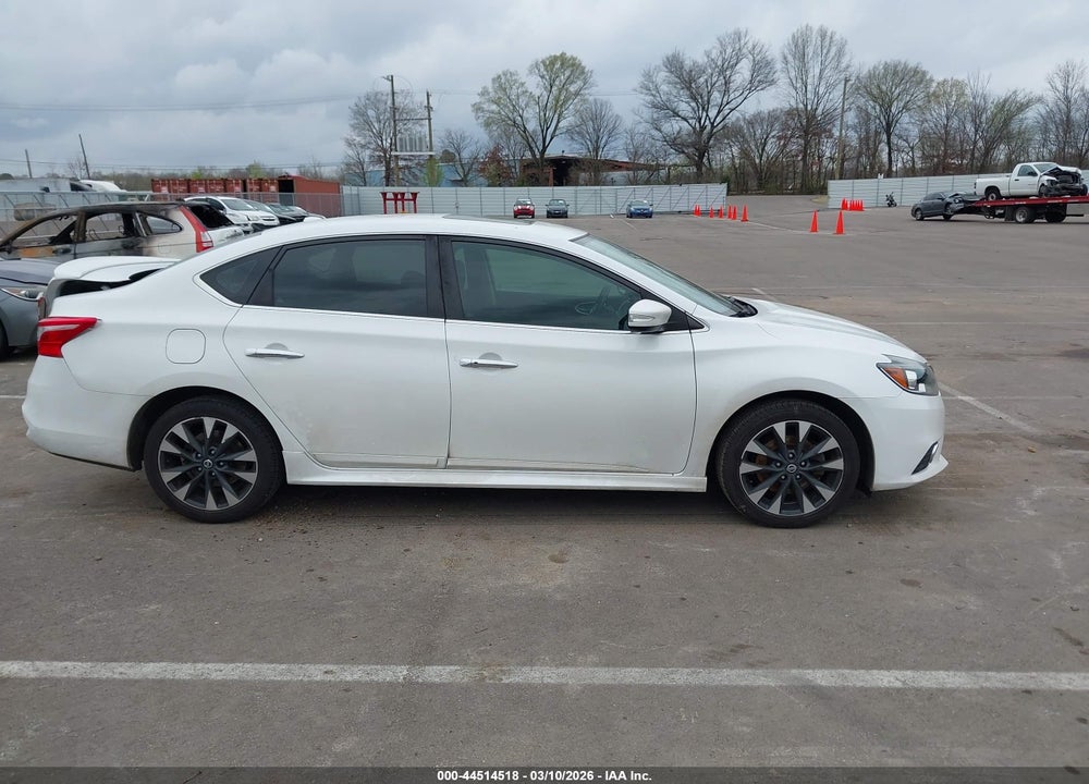 2018 NISSAN SENTRA SR TURBO VIN: 3N1CB7AP1JY211424