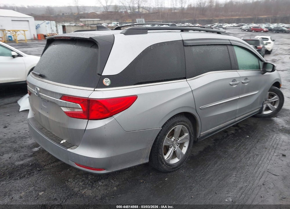 2018 HONDA ODYSSEY EX-L VIN: 5FNRL6H78JB020728