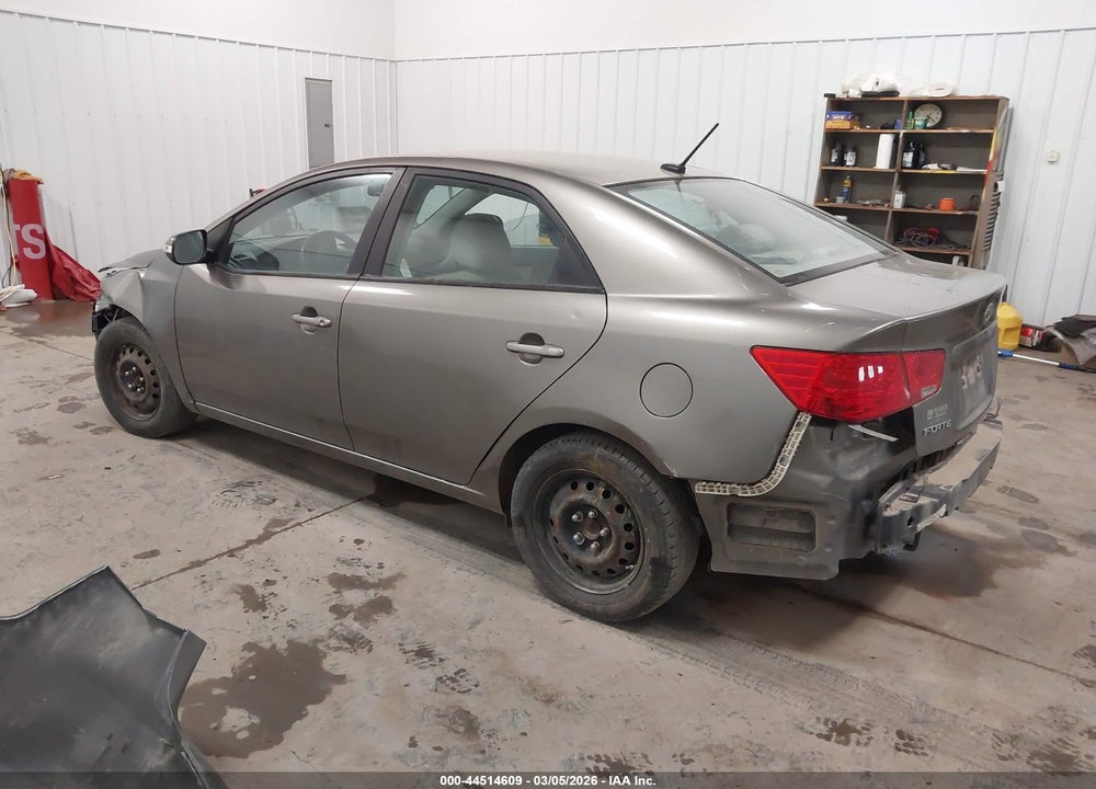 2010 KIA FORTE EX VIN: KNAFU4A25A5065627
