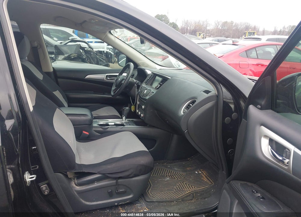 2017 NISSAN PATHFINDER SL VIN: 5N1DR2MN7HC696760