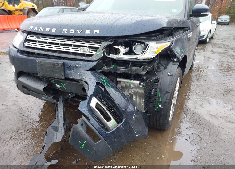 2015 LAND ROVER RANGE ROVER SPORT 3.0L V6 SUPERCHARGED HSE VIN: SALWR2VF0FA603115