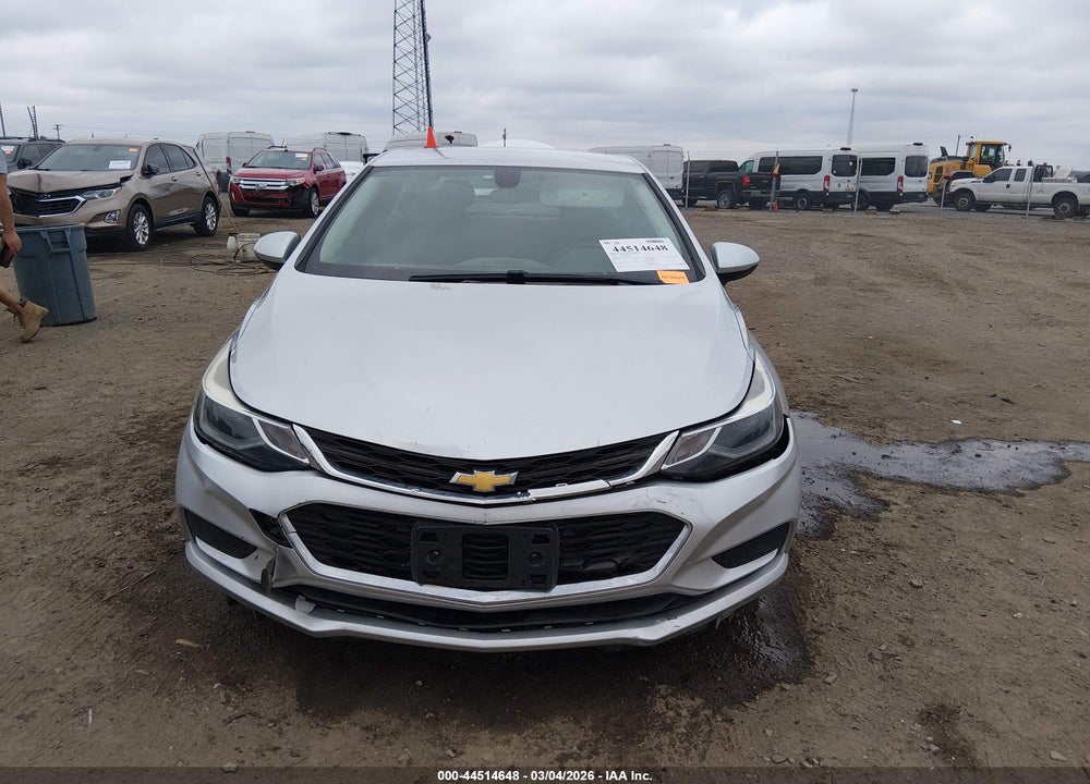 2018 CHEVROLET CRUZE LT AUTO VIN: 1G1BE5SM6J7180934