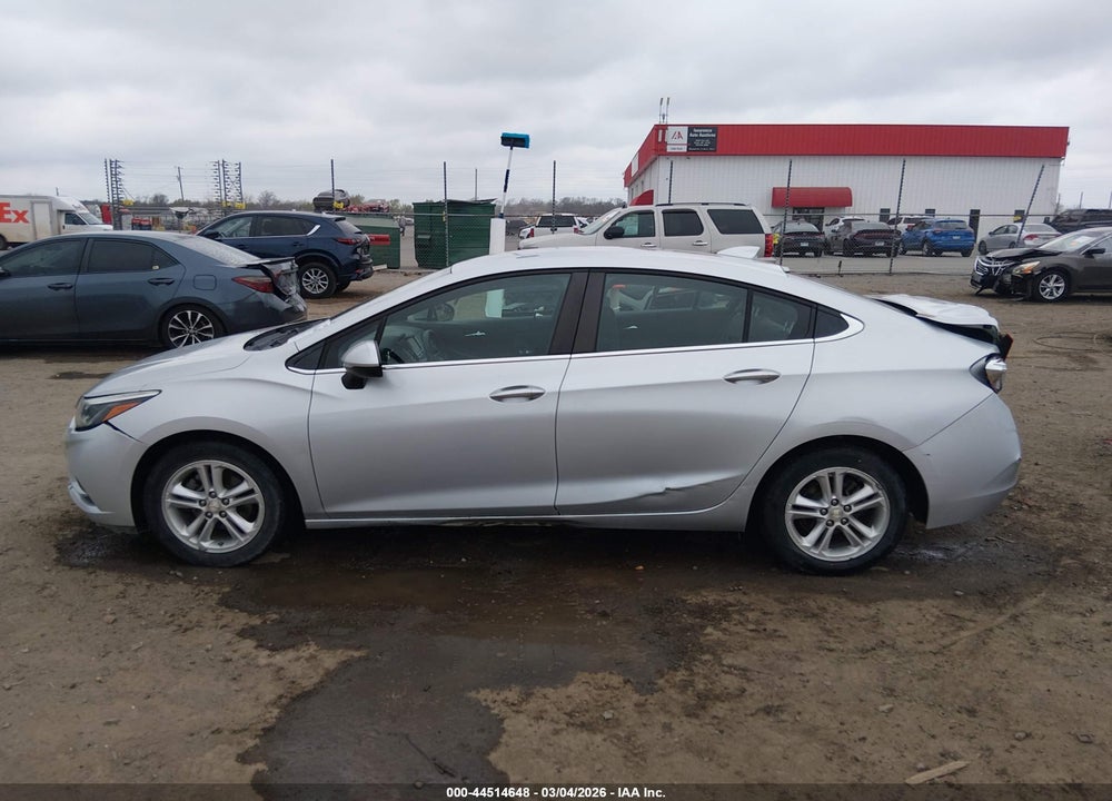 2018 CHEVROLET CRUZE LT AUTO VIN: 1G1BE5SM6J7180934