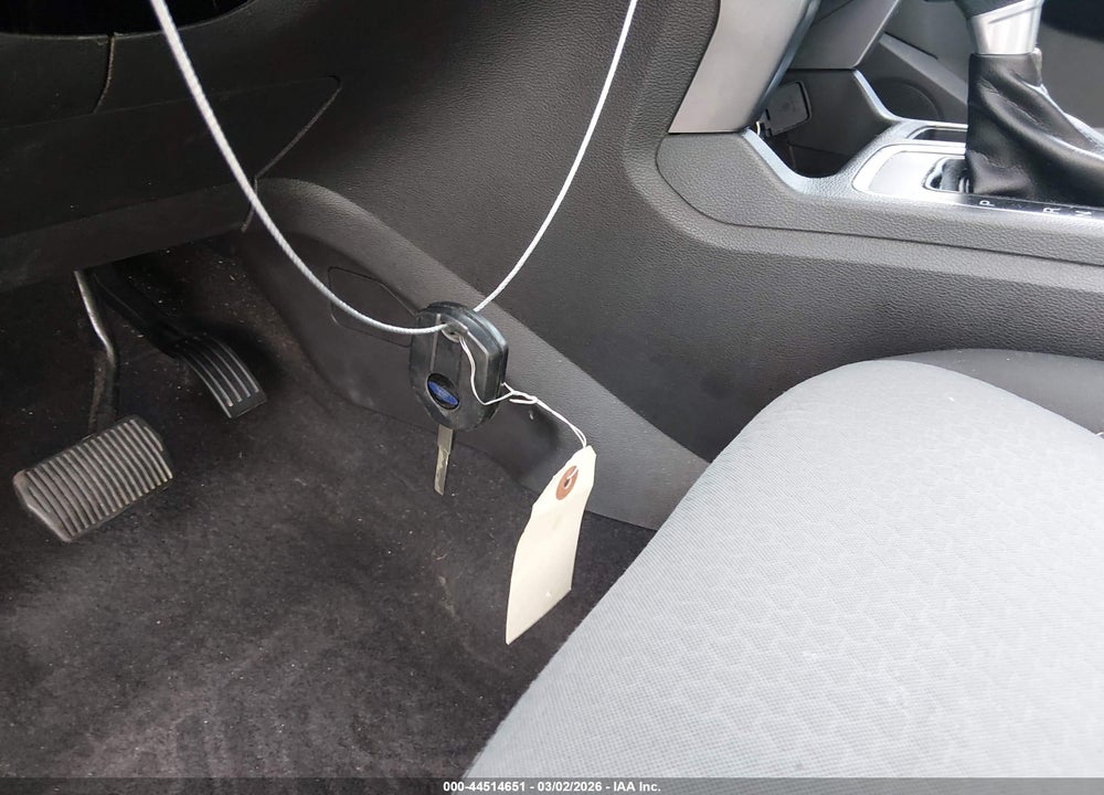 2017 FORD ESCAPE SE VIN: 1FMCU0GD4HUC08179
