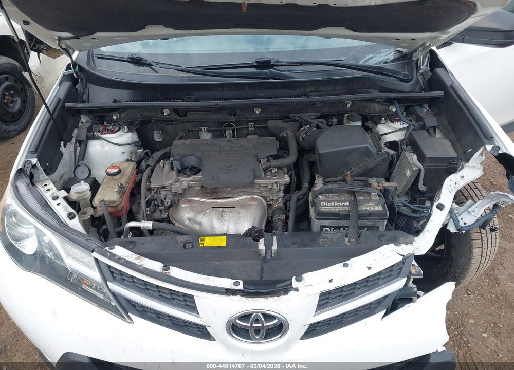 2014 TOYOTA RAV4 LE VIN: JTMZFREV7EJ020990