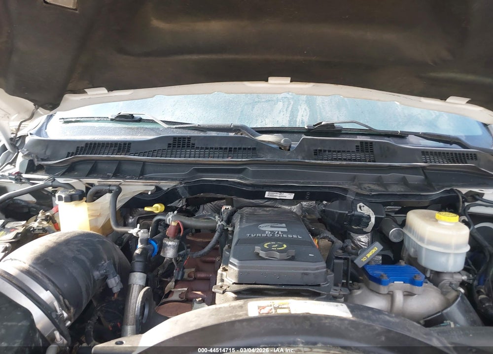 2016 RAM 2500 LAIE VIN: 3C6UR5FL3GG220221