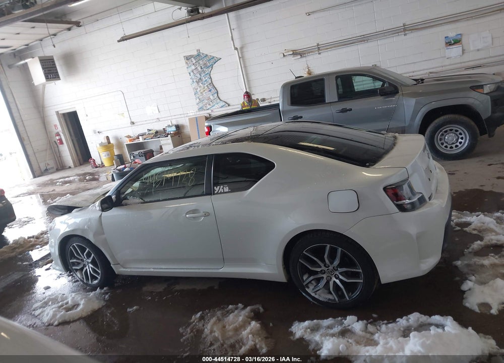 2015 SCION TC VIN: JTKJF5C76FJ008415