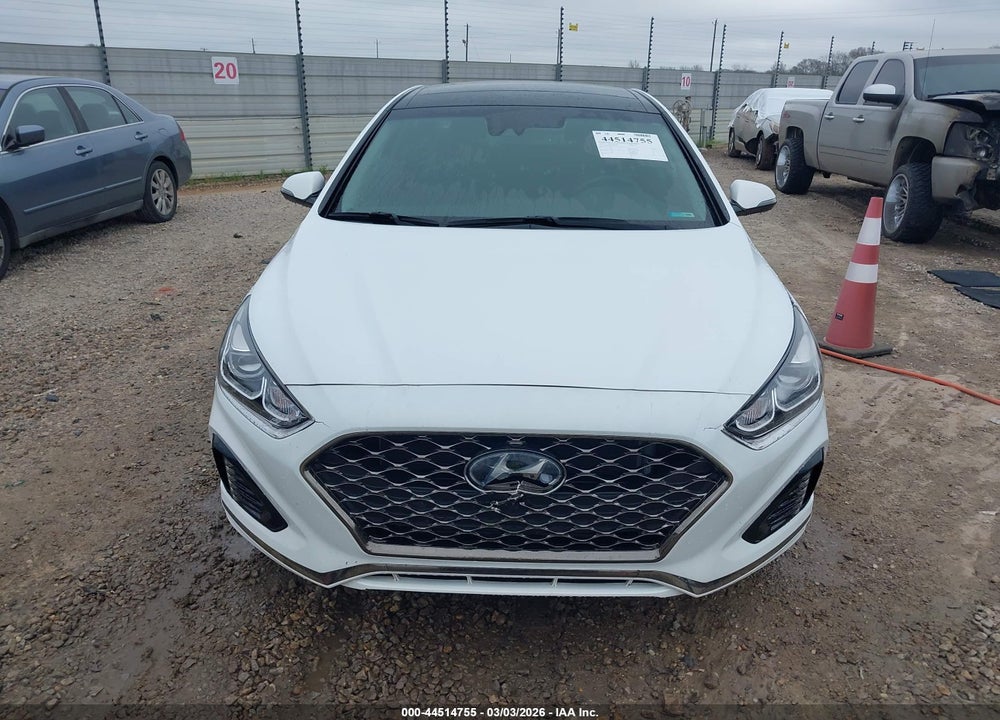 2019 HYUNDAI SONATA LIMITED VIN: 5NPE34AF3KH730305