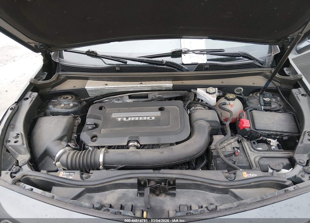 2019 CADILLAC XT4 LUXURY VIN: 1GYAZAR45KF134681