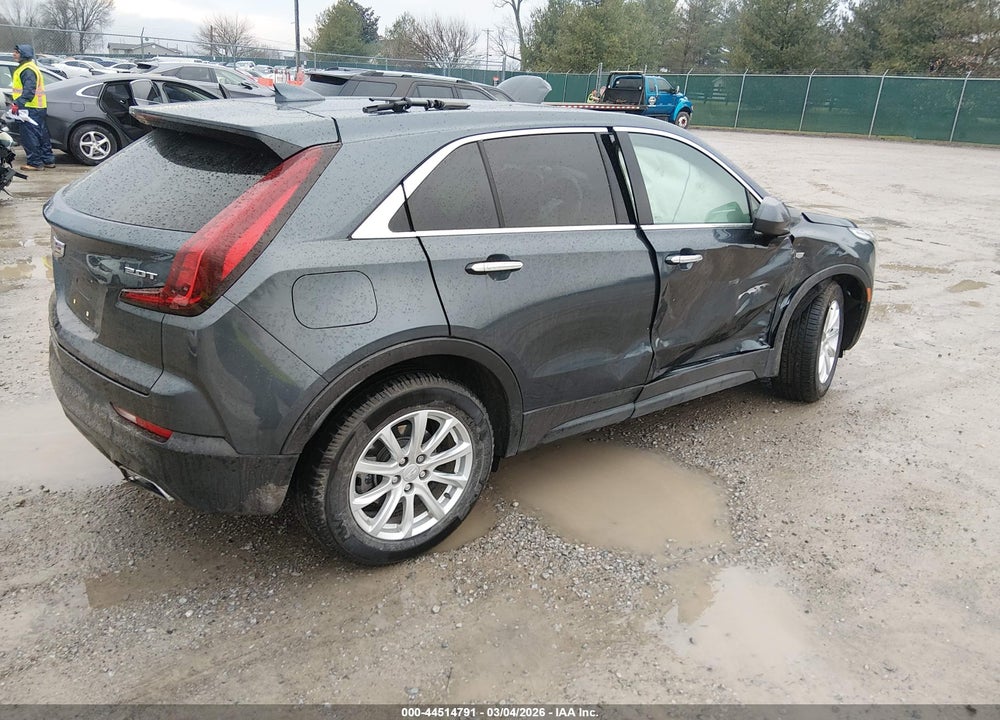 2019 CADILLAC XT4 LUXURY VIN: 1GYAZAR45KF134681