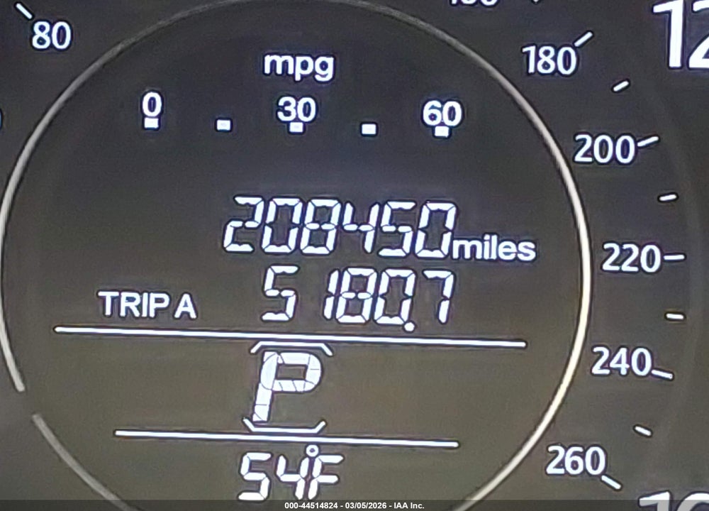 2013 HONDA ACCORD LX VIN: 1HGCR2F33DA153960
