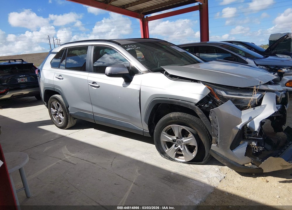 2023 TOYOTA RAV4 XLE VIN: 2T3W1RFV5PW240469