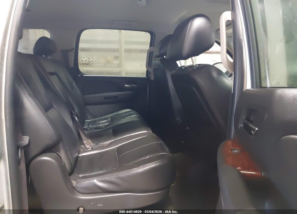 2010 GMC YUKON XL 1500 SLT VIN: 1GKUKKE39AR238294