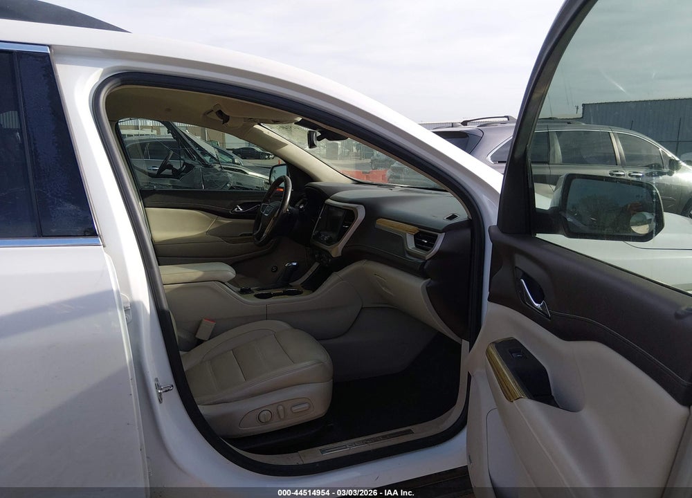 2019 GMC ACADIA DENALI VIN: 1GKKNPLS1KZ136348