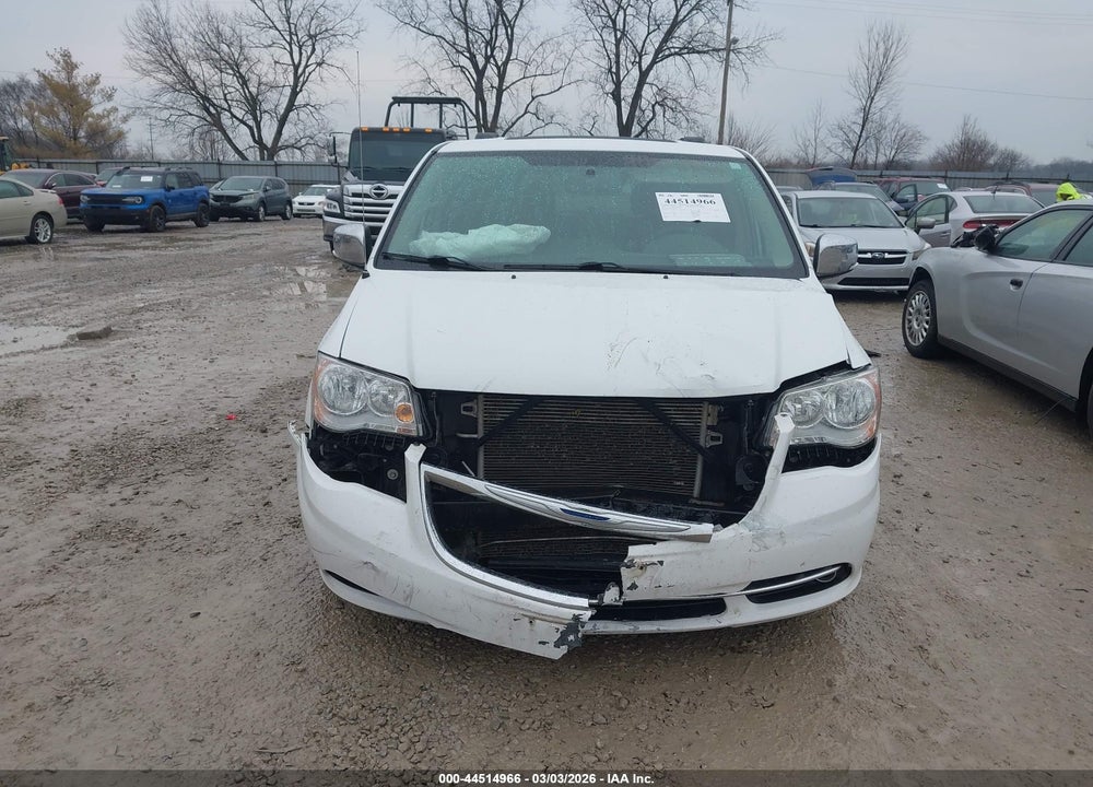 2016 CHRYSLER TOWN & COUNTRY TOURING-L ANNIVERSARY EDITION VIN: 2C4RC1CG9GR222713