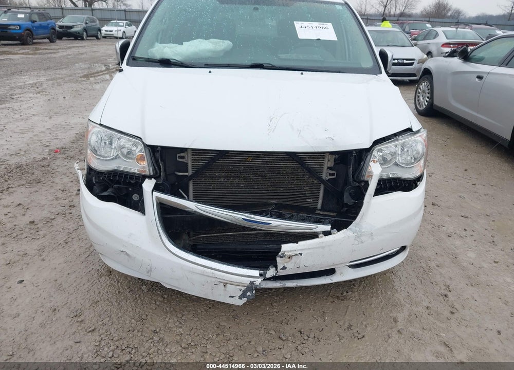 2016 CHRYSLER TOWN & COUNTRY TOURING-L ANNIVERSARY EDITION VIN: 2C4RC1CG9GR222713