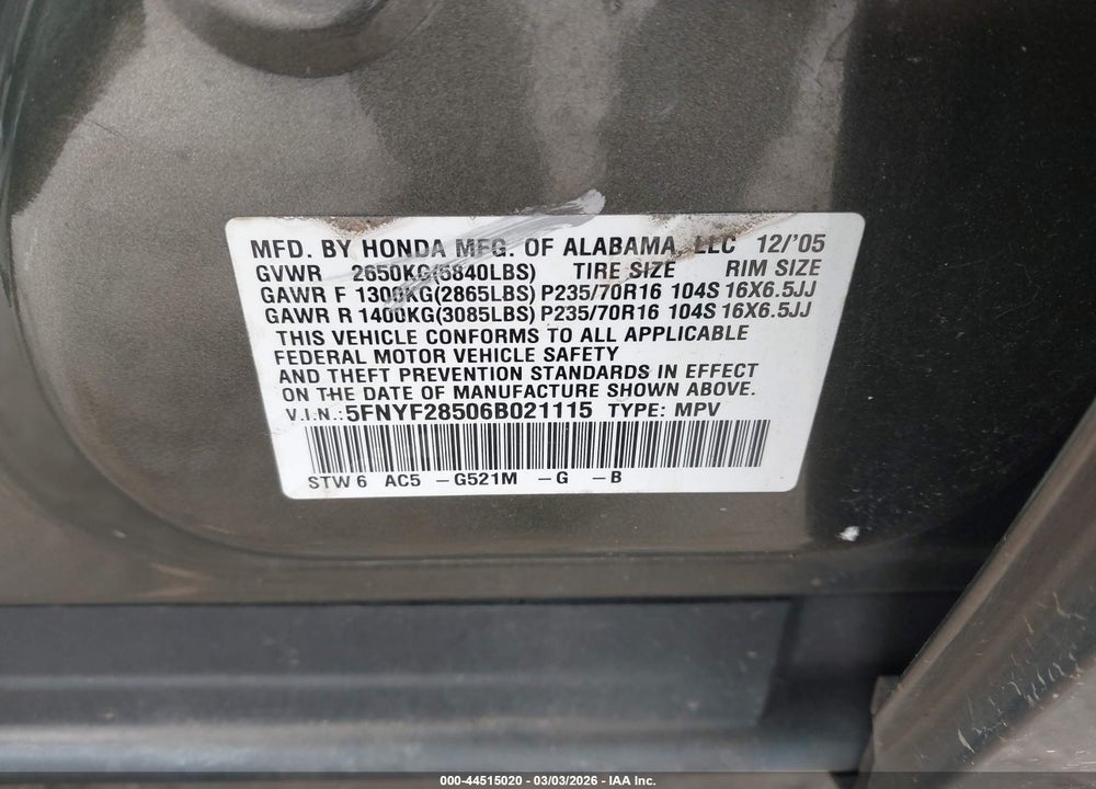 2006 HONDA PILOT EX-L VIN: 5FNYF28506B021115