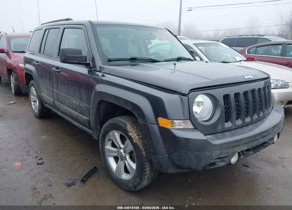 2014 JEEP PATRIOT LATITUDE VIN: 1C4NJRFB2ED802730