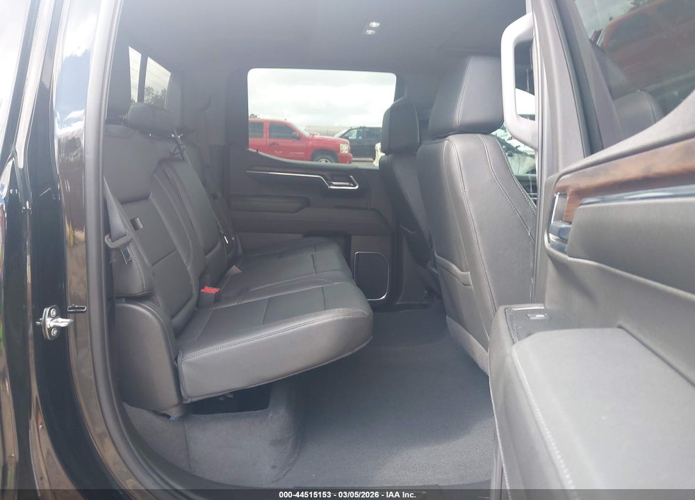 2024 GMC SIERRA 1500 4WD  SHORT BOX SLT VIN: 3GTUUDED6RG338746