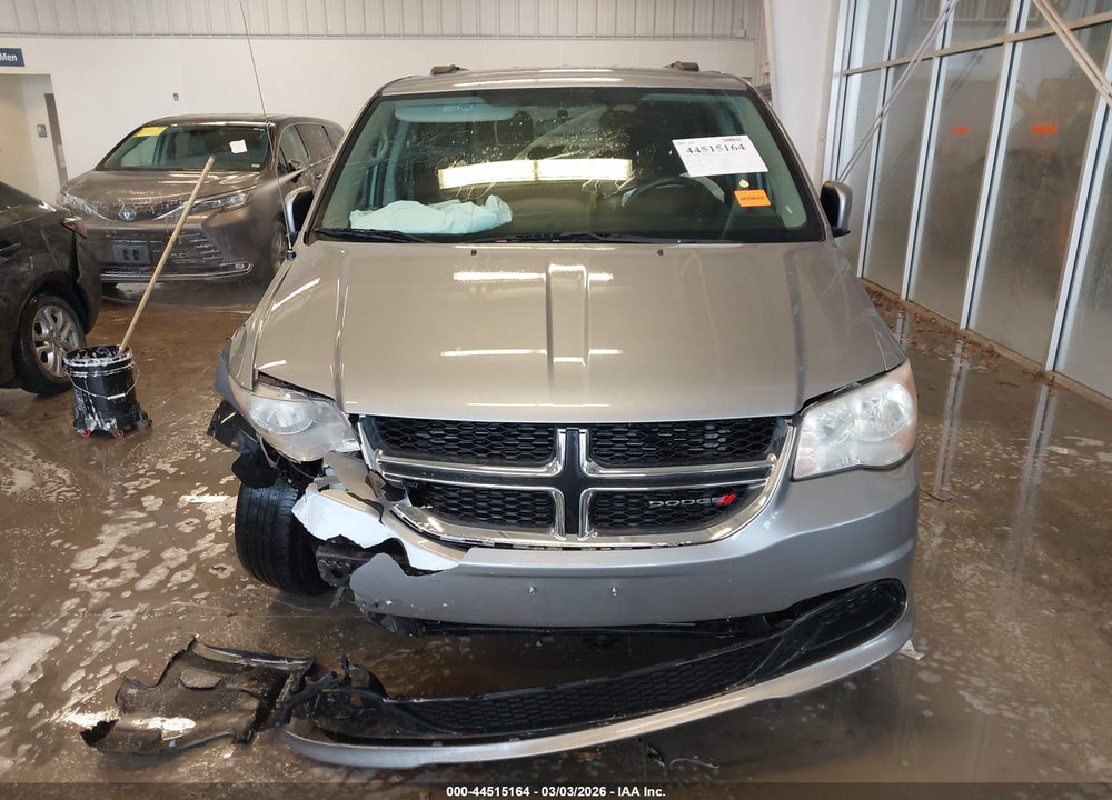 2014 DODGE GRAND CARAVAN SXT VIN: 2C4RDGCG0ER210351