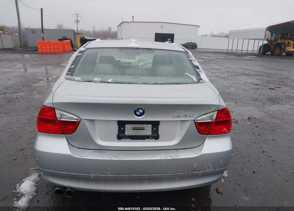 2008 BMW 328I VIN: WBAVA37508NL49760