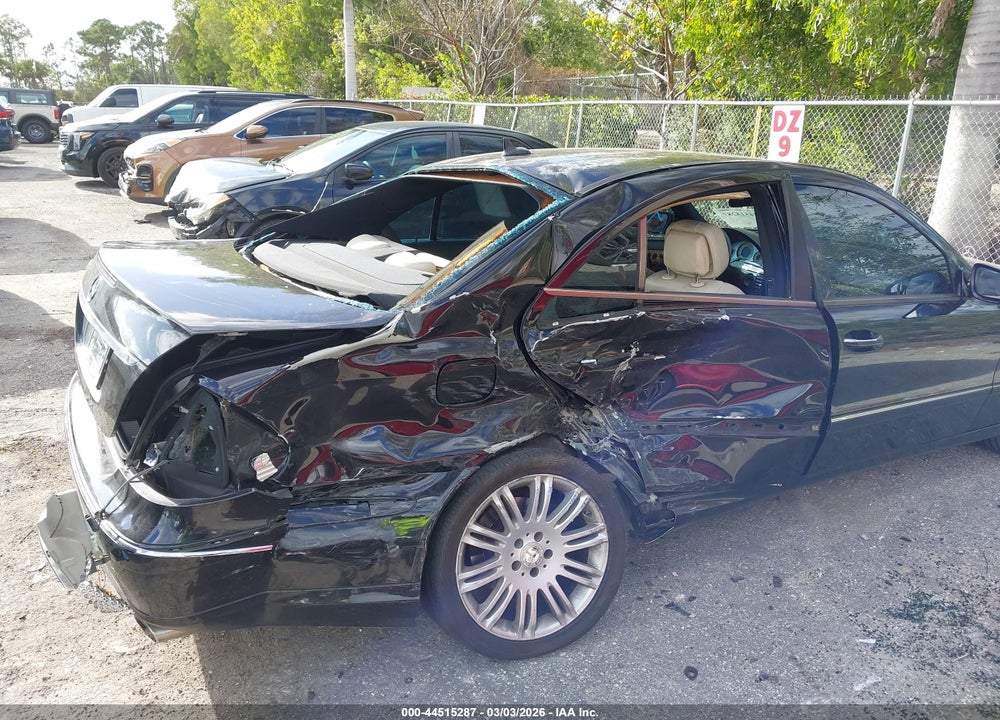 2008 MERCEDES-BENZ E 550 VIN: WDBUF72X48B266347