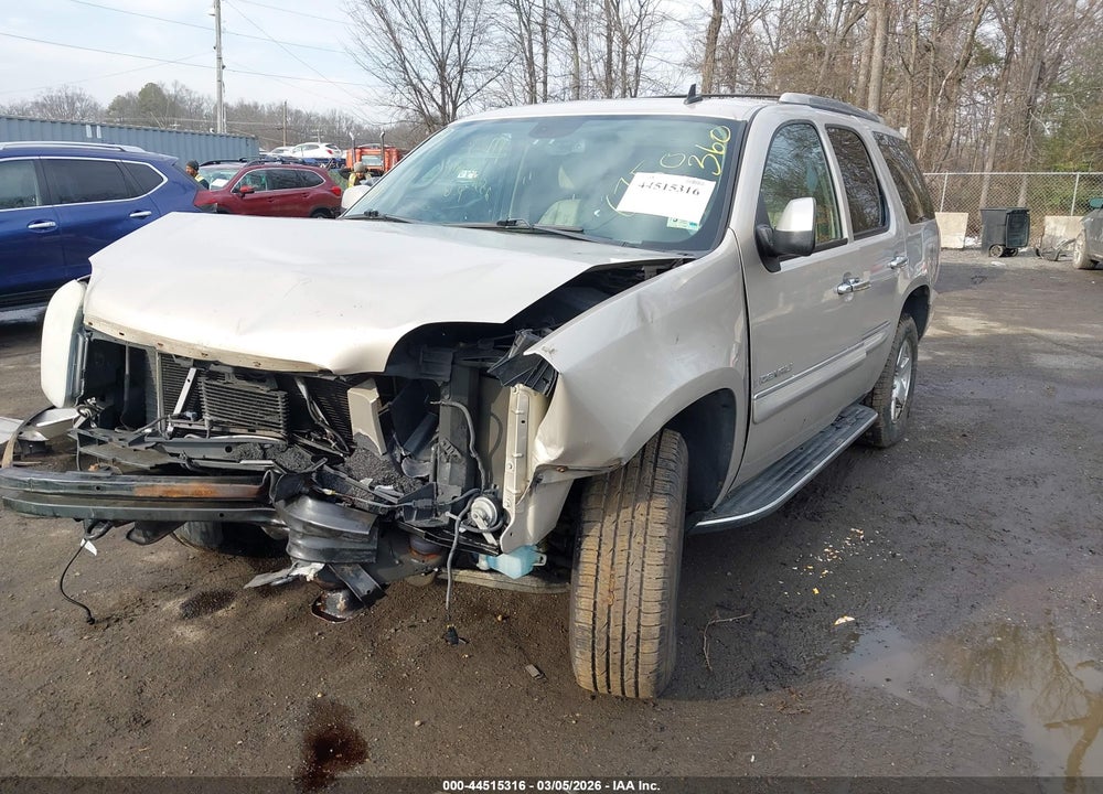 2008 GMC YUKON DENALI VIN: 1GKFK63808J236750