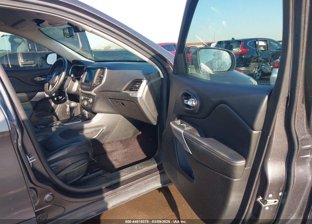 2018 JEEP CHEROKEE LATITUDE PLUS 4X4 VIN: 1C4PJMLXXJD509339