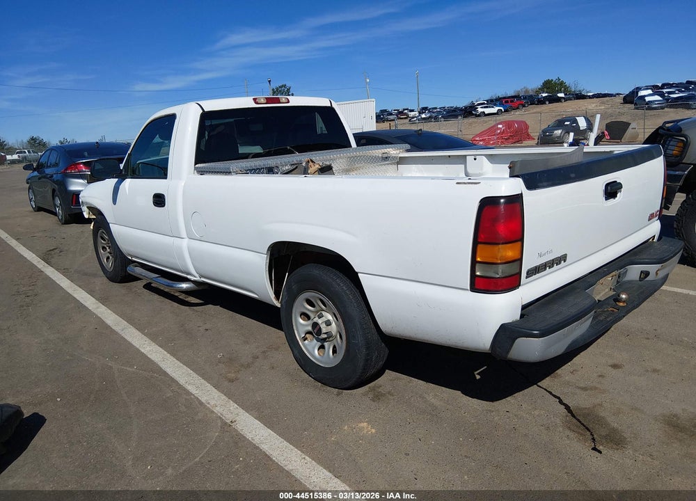 2005 GMC SIERRA 1500 WORK TRUCK VIN: 1GTEC14X35Z125832
