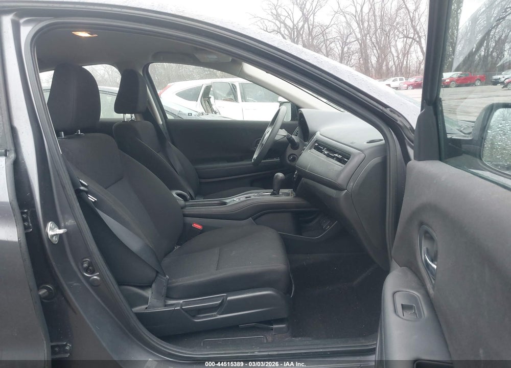 2018 HONDA HR-V LX VIN: 3CZRU6H33JG711681