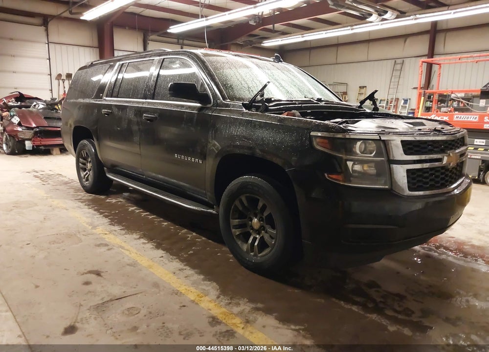2015 CHEVROLET SUBURBAN 1500 LT VIN: 1GNSKJKC5FR528127