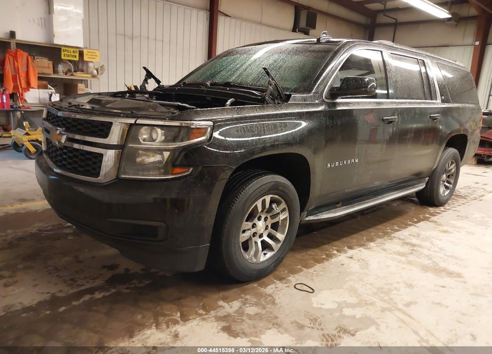 2015 CHEVROLET SUBURBAN 1500 LT VIN: 1GNSKJKC5FR528127