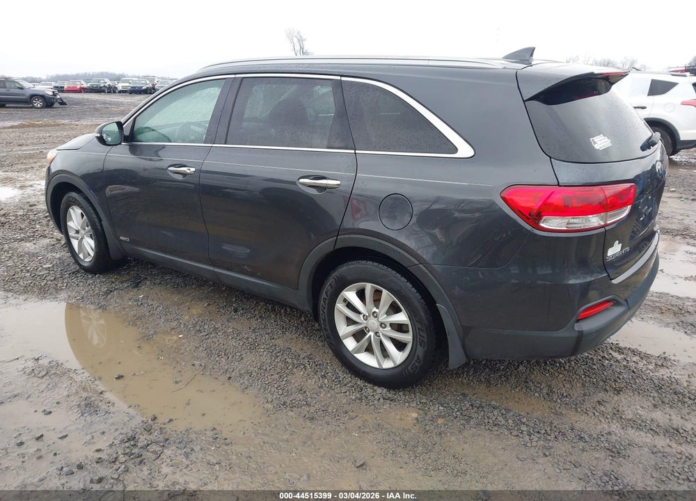 2018 KIA SORENTO 2.4L LX VIN: 5XYPGDA3XJG394287