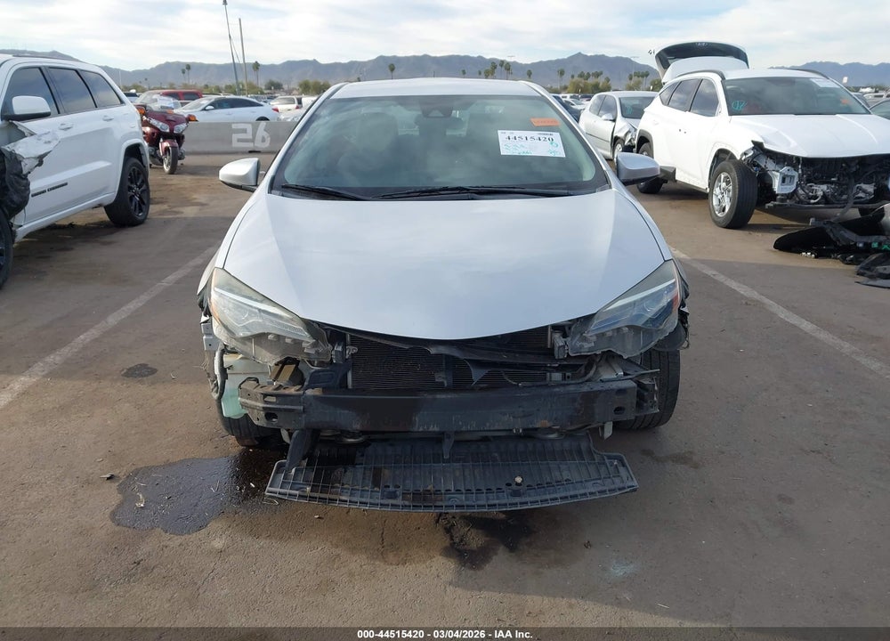 2018 TOYOTA COROLLA LE VIN: 2T1BURHE8JC980912
