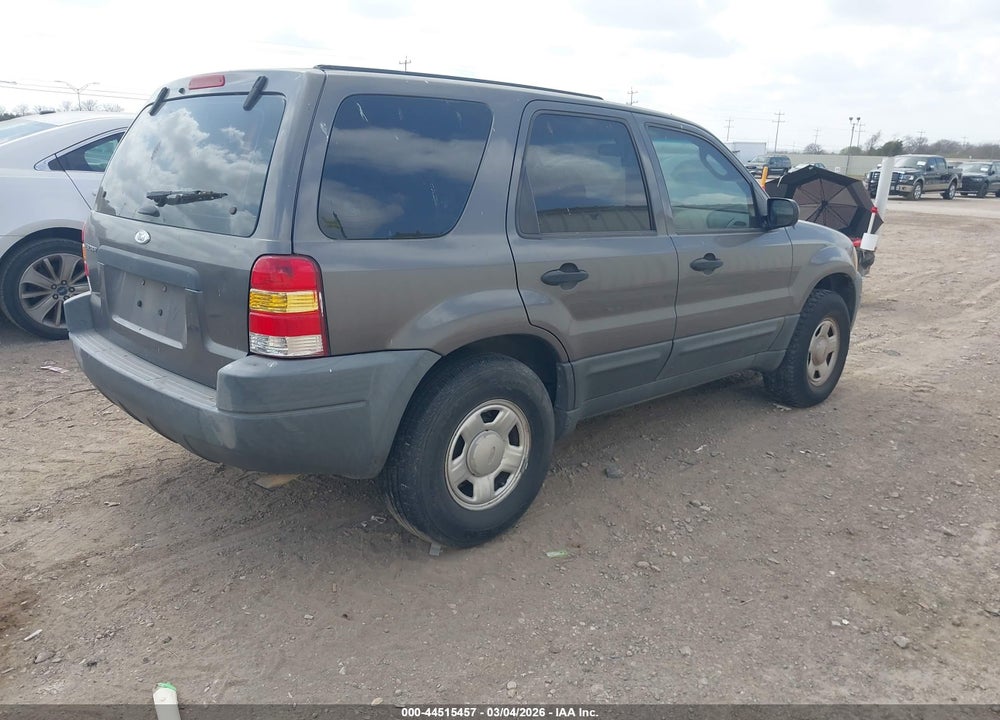 2003 FORD ESCAPE XLS VIN: 1FMYU02103KE20276