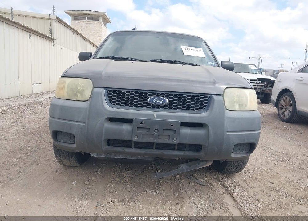 2003 FORD ESCAPE XLS VIN: 1FMYU02103KE20276