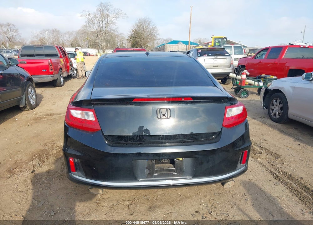 2013 HONDA ACCORD EX-L V-6 VIN: 1HGCT2B85DA003190