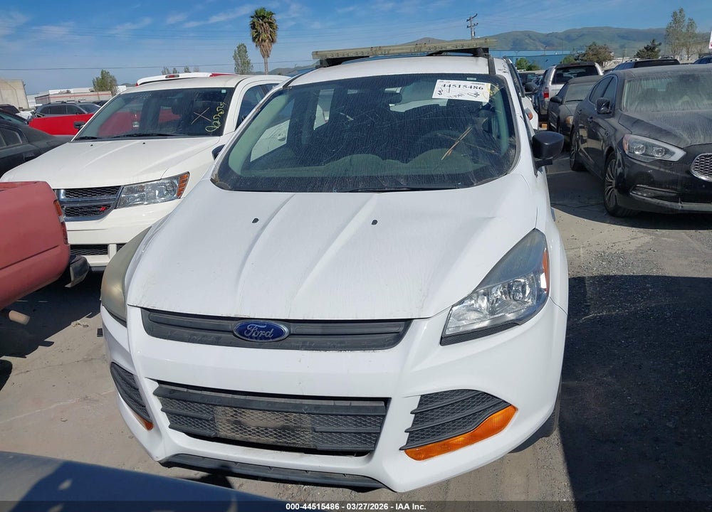 2014 FORD ESCAPE S VIN: 1FMCU0F79EUE42177