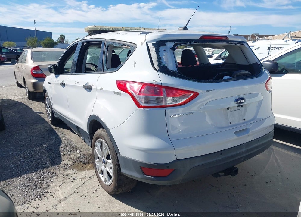2014 FORD ESCAPE S VIN: 1FMCU0F79EUE42177