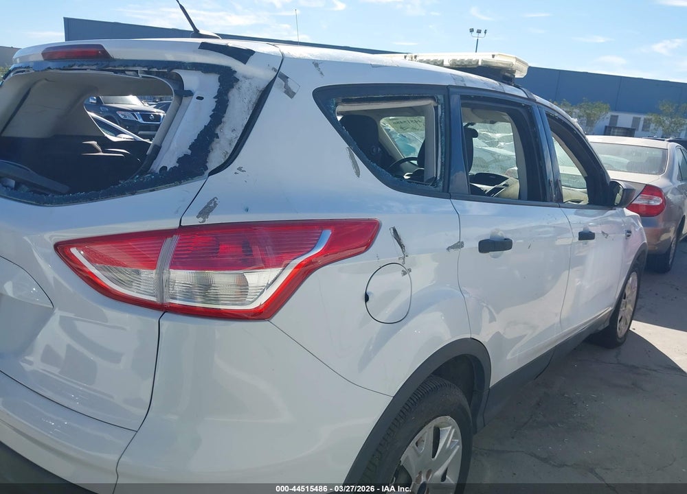 2014 FORD ESCAPE S VIN: 1FMCU0F79EUE42177