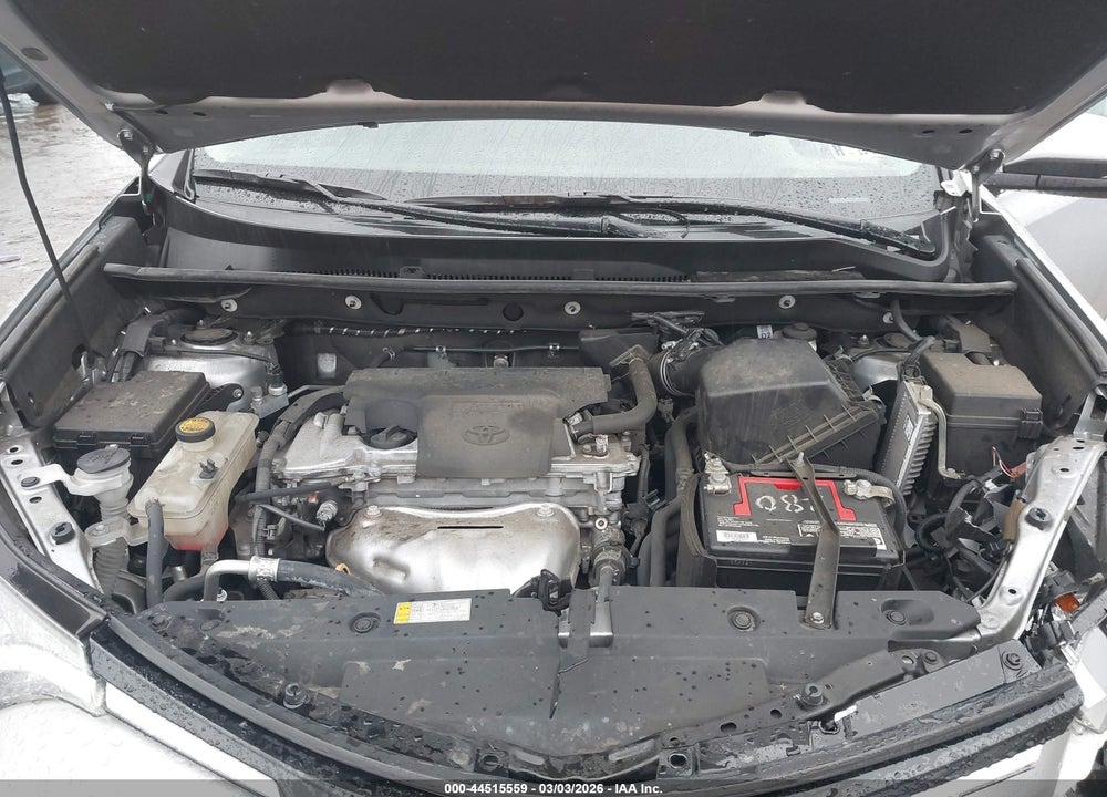 2018 TOYOTA RAV4 XLE VIN: 2T3RFREV6JW836441